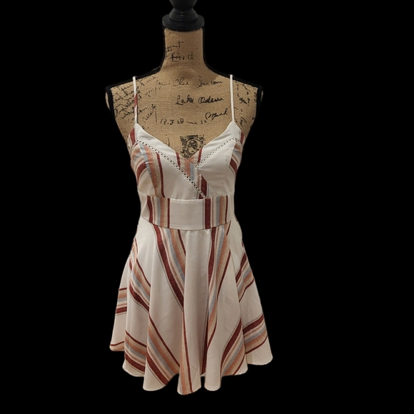 Trixxi Dresses & Skirts - Trixxi boho strappy dress